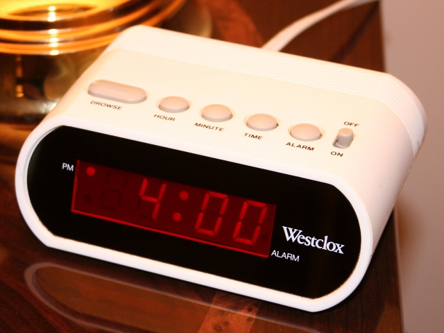 How many times do you find yourself hitting the snooze button in the morning?